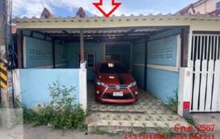 ทรัพย์สถาบันโดย GHB ทาวน์เฮาส์ ซอยชุมชนบึงล่างซอย1(บ้า ถนนอ่าวอุดม-ปากร่วม(ชบ.