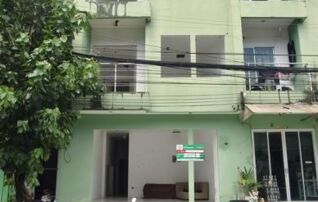 ทรัพย์ธนาคารโดย KASIKORNBANK ตึกแถว-อาคารพาณิชย์ ถนนเลียบคลองบางวัด