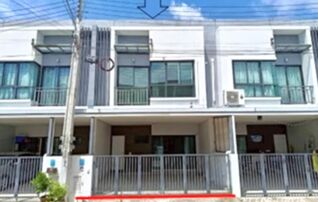 ทรัพย์สถาบันโดย KASIKORNBANK ทาวน์เฮาส์ ลา ปาตีย์ บ้านสวน