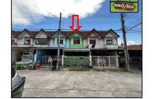 ทรัพย์สถาบันโดย GHB ทาวน์เฮาส์ ชนพัฒน์