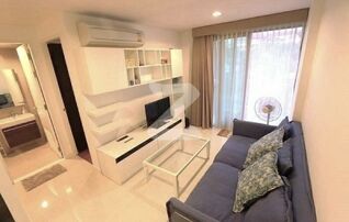 ขาย หรือ ให้เช่า!!! Sell or Rent!!! ห้อง ซิลค์ Silk พหลโยธิน 9 ห้องเบอร์ 315 ชั้น 3 ขนาด 40 ตร.ม. (วิวสระน้ำ) : เจ้าของขายเอง