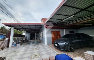 - บ้านแฝดชั้นเดียวหลังริม ตกแต่งใหม่แล้ว หมู่บ้านสุชีรา3 สามควายเผือก🏡 👉 ปล่อย 2 ล้าน (ประเมิน 2.2-2.4 ล้าน) เจ้าของขายเอง : เจ้าของขายเอง (งดรับนายหน้า)