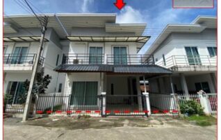 ทรัพย์สถาบันโดย GHB บ้านแฝด นาราสินี(ลากูน่า)