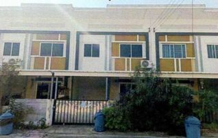 ทรัพย์สถาบันโดย GHB ทาวน์เฮาส์ ไลโอบลิสซ์กันตนา