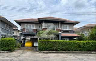 🏡ขายบ้านเดี่ยวพร้อมสระว่ายน้ำส่วนตัว  📍ที่ตั้ง : หมู่บ้านบารานีคลองสาม                            : เจ้าของขายเอง (งดรับนายหน้า)