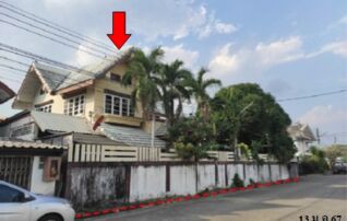 ทรัพย์ธนาคารโดย บริษัท บริหารสินทรัพย์สุขุมวิท จำกัด บ้านเดี่ยว ซอยเพชรพัฒนา 1 ถนนเพชรพัฒนา