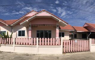 ทรัพย์สถาบันโดย GHB บ้านแฝด แสงตะวัน