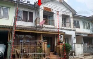 ทรัพย์สถาบันโดย บริษัท บริหารสินทรัพย์สุขุมวิท จำกัด ทาวน์เฮาส์ บ้านฟ้าปิยรมย์ เรือนพนา เฟส 5