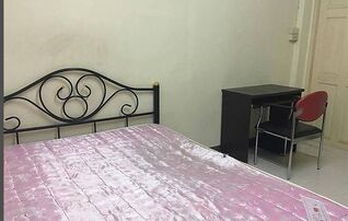 บ้านสามพี่น้อง