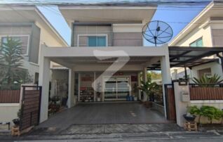 บ้านแฝด 2 ชั้น พร้อมเฟอร์นิเจอร์ / - เตียง 6 ฟุต / ตู้เสื้อผ้าใหญ่ / โต๊ะหัวเตียง / ที่วางทีวี / โต๊ะกระจกเครื่องแป้ง ( SB Furniture) : เจ้าของขายเอง