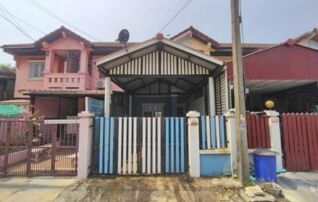 ทรัพย์สถาบันโดย GHB ทาวน์เฮาส์ คันทรีพาร์ค 15 (Country Park 15)