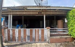 ทรัพย์สถาบันโดย GHB ทาวน์เฮาส์ มาลีวัลย์ (Maleewan House)