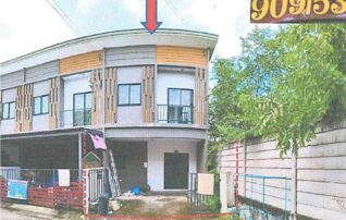 ทรัพย์สถาบันโดย GHB ทาวน์เฮาส์ ปลวกแดง ระยอง