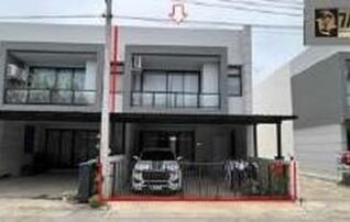 ทรัพย์สถาบันโดย GHB ทาวน์เฮาส์ ม.เดอะริช บางปะอิน