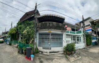 ทรัพย์สถาบันโดย GHB ทาวน์เฮาส์ ซอยกำนันแม้น28 ถนนกำนันแม้น