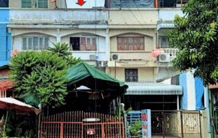 ทรัพย์สถาบันโดย GHB ตึกแถว-อาคารพาณิชย์ บางบัวทอง นนทบุรี