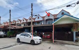 ทรัพย์สถาบันโดย GHB ทาวน์เฮาส์ เทียนดัดวิลเลจ (Thien Dat Village)