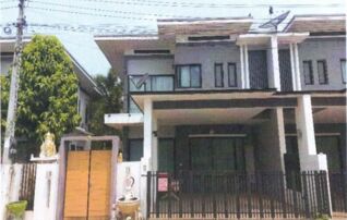 ทรัพย์สถาบันโดย GHB บ้านแฝด วิลล่า การ์เด้น