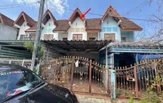 ทรัพย์สถาบันโดย GHB ทาวน์เฮาส์ ศรีสุนทร (Baan Charoennan)