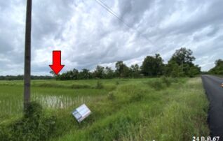 ทรัพย์สถาบันโดย บริษัท บริหารสินทรัพย์สุขุมวิท จำกัด ที่ดิน ถนนสายบ้านสี่แยก-บ้านนายอ