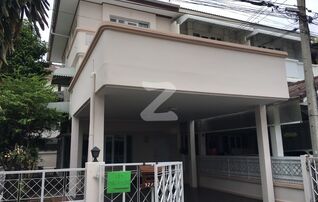 ให้เช่าทาวน์เฮาส์ติด MRT แยกนนทบุรี 1 บ้านสวนธนพาร์คแกลเลอร์รี่ : เจ้าของให้เช่าเอง (งดรับนายหน้า)