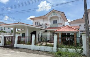 💥 ขายถูก ตามสภาพ 2.5 ล้าน 💥 🏡 บ้านเดี่ยว โครงการพฤกษาวิลเลจ 2 วงแหวน–รังสิต 🏡 เนื้อที่ 63.7 ตร.ว อยู่ต้นโครงการ เจ้าของขายเอง : เจ้าของขายเอง (งดรับนายหน้า)