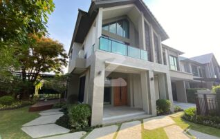 บ้านตั้งอยู่ใน หมู่บ้านบางกอก บูเลอวาร์ด วิภาวดี โครงการบ้านเดี่ยวระดับคุณภาพ บนทำเลศักยภาพย่านวิภาวดี–จตุจักร–งามวงศ์วาน เดินทางสะดวก ใกล้ถนนสายหลัก : เจ้าของขายเอง (งดรับนายหน้า)