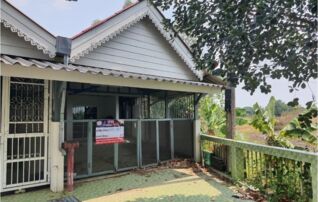 ทรัพย์สถาบันโดย GHB ทาวน์เฮาส์ อำพรแลนด์