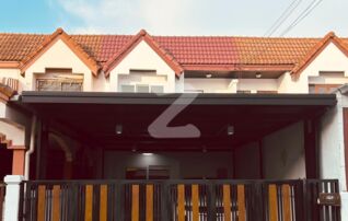 บ้าน2ชั้น ตกแต่งใหม่ทั้งหมด 2ห้องนอน 2ห้องน้ำ 1ห้องครัว 1ระเบียงซักล้าง จอดรถได้2คัน….หมู่บ้านบัวทองซ.22/1…พื้นที่ใช้สอย25ตารางวา : เจ้าของขายเอง (งดรับนายหน้า)
