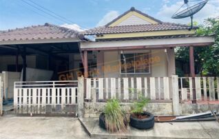 ทรัพย์สถาบันโดย GHB บ้านแฝด หมู่บ้านธนาวัลย์เพลส