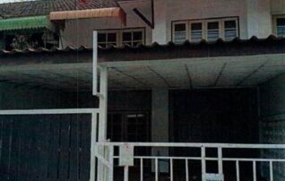 ทรัพย์สถาบันโดย GHB ทาวน์เฮาส์ บ้านพฤกษา 9 คลองสาม (Baan Pruksa 9 Klong 3)