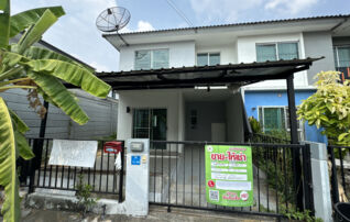 ทรัพย์สถาบันโดย JAM ทาวน์เฮาส์ บ้านพฤกษา 79 (Baan Pruksa 79 Lamlukka Klong 3)