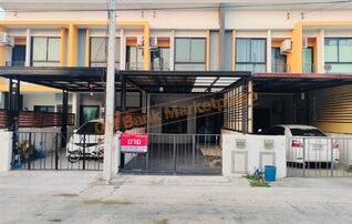 ทรัพย์สถาบันโดย GHB ทาวน์เฮาส์ มาย-กรีน บางพระ (My Green @Bang Phra)