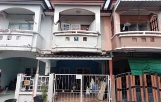 ทรัพย์สถาบันโดย GHB ทาวน์เฮาส์ เลิศอุบล
