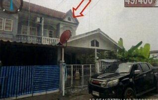 ทรัพย์สถาบันโดย GHB ทาวน์เฮาส์ ฉัตรณรงค์วิลล่า 5