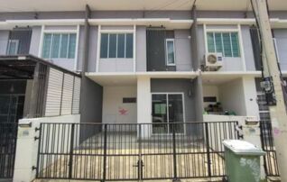 ทรัพย์สถาบันโดย GHB ทาวน์เฮาส์ พฤกษาวิลล์ 100 พหลโยธิน-คลองหลวง (Pruksa Ville 100 Phaholyothin-Klongluang)