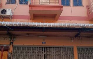 ทรัพย์สถาบันโดย GHB ตึกแถว-อาคารพาณิชย์ ถนนสระหลวง