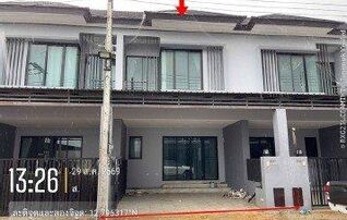 ทรัพย์สถาบันโดย GHB ทาวน์เฮาส์ พฤกปรีชา ไพร์ม (Baan Phruek Preecha)