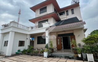 เช่า/ขาย บ้านเดี่ยว ลาดพร้าว 93 ใกล้รถไฟฟ้ามหาดไท หลังใหญ่ ขายเท่าทุน (เจ้าของขายเอง) : เจ้าของขายเอง
