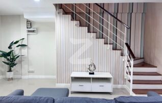 🧳 หิ้วกระเป๋าเข้าอยู่ได้เลย รีบๆหน่อยน่ะ ขาย ‼️ทาวน์โฮม 2 ชั้น ปรับปรุงใหม่ เดอะมิลาเคิล สาทร-กัลปพฤกษ์ : เจ้าของขายเอง (งดรับนายหน้า)
