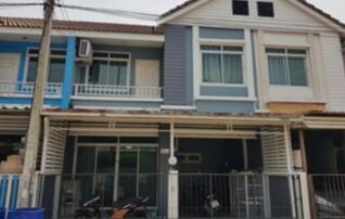 ทรัพย์สถาบันโดย GHB ทาวน์เฮาส์ ธนนันท์ วิลเลจ รังสิต คลอง 3 (Thananan Village Rangsit Klong 3)