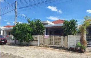ทรัพย์สถาบันโดย GHB บ้านแฝด ธนาภิรมย์