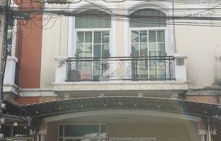 ให้เช่าทาวน์เฮาส์ติด ARL บ้านทับช้าง  ประเวศ กรุงเทพมหานคร : เจ้าของให้เช่าเอง (งดรับนายหน้า)