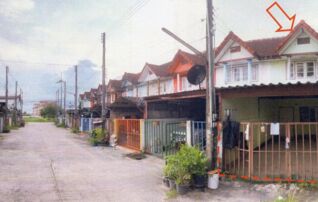 ทรัพย์สถาบันโดย GHB ทาวน์เฮาส์ นิคมพัฒนา ระยอง