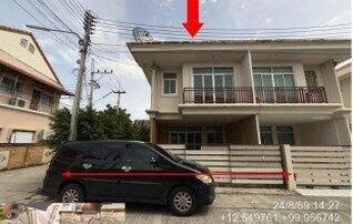 ทรัพย์สถาบันโดย GHB บ้านแฝด ปัณณทรัพย์ 4 (Pannasub 10)