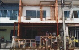 ทรัพย์สถาบันโดย GHB ทาวน์เฮาส์ เดอะ ทรัสต์ ทาวน์ วงแหวน-ลำลูกกา (The Trust Town Wongwaen-Lamlukka)