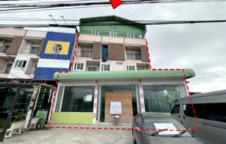 ทรัพย์สถาบันโดย บริษัท บริหารสินทรัพย์สุขุมวิท จำกัด ตึกแถว-อาคารพาณิชย์ ถนนเลี่ยงเมืองชลบุรี (ทล.361)