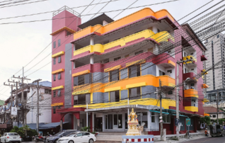 แฮปปิเทล อพาร์ทเมนท์