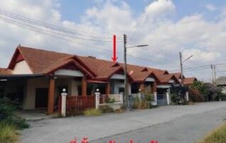 ทรัพย์สถาบันโดย GHB ทาวน์เฮาส์ บ้านพงศกร