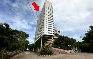 ทรัพย์สถาบันโดย บริษัท บริหารสินทรัพย์สุขุมวิท จำกัด คอนโด ชะอำ แกรนด์คอนโดเทล